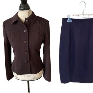 Gianni Petite 90’s-2000’s Vintage Wool Skirt Suit size 6P